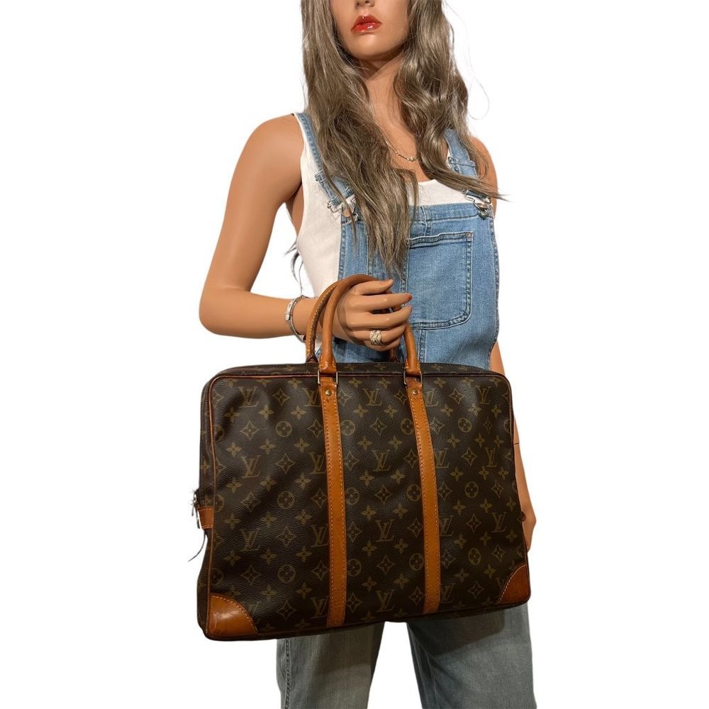 Authentic Louis Vuitton Business Bag Porte Document Voyage Monogram Used LV Hand